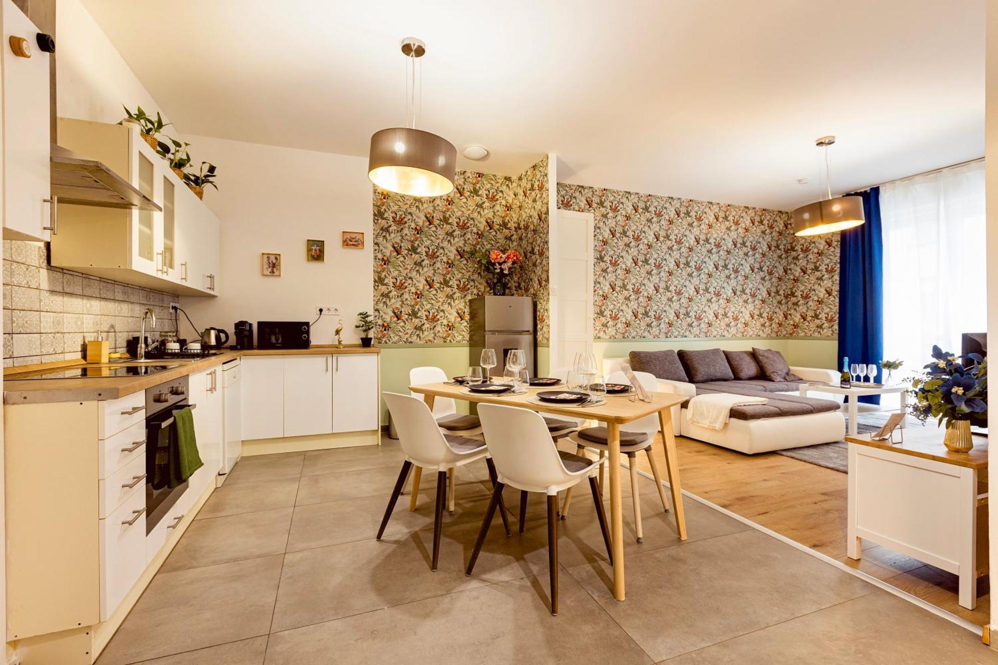 Victoria's Danube View Apartment